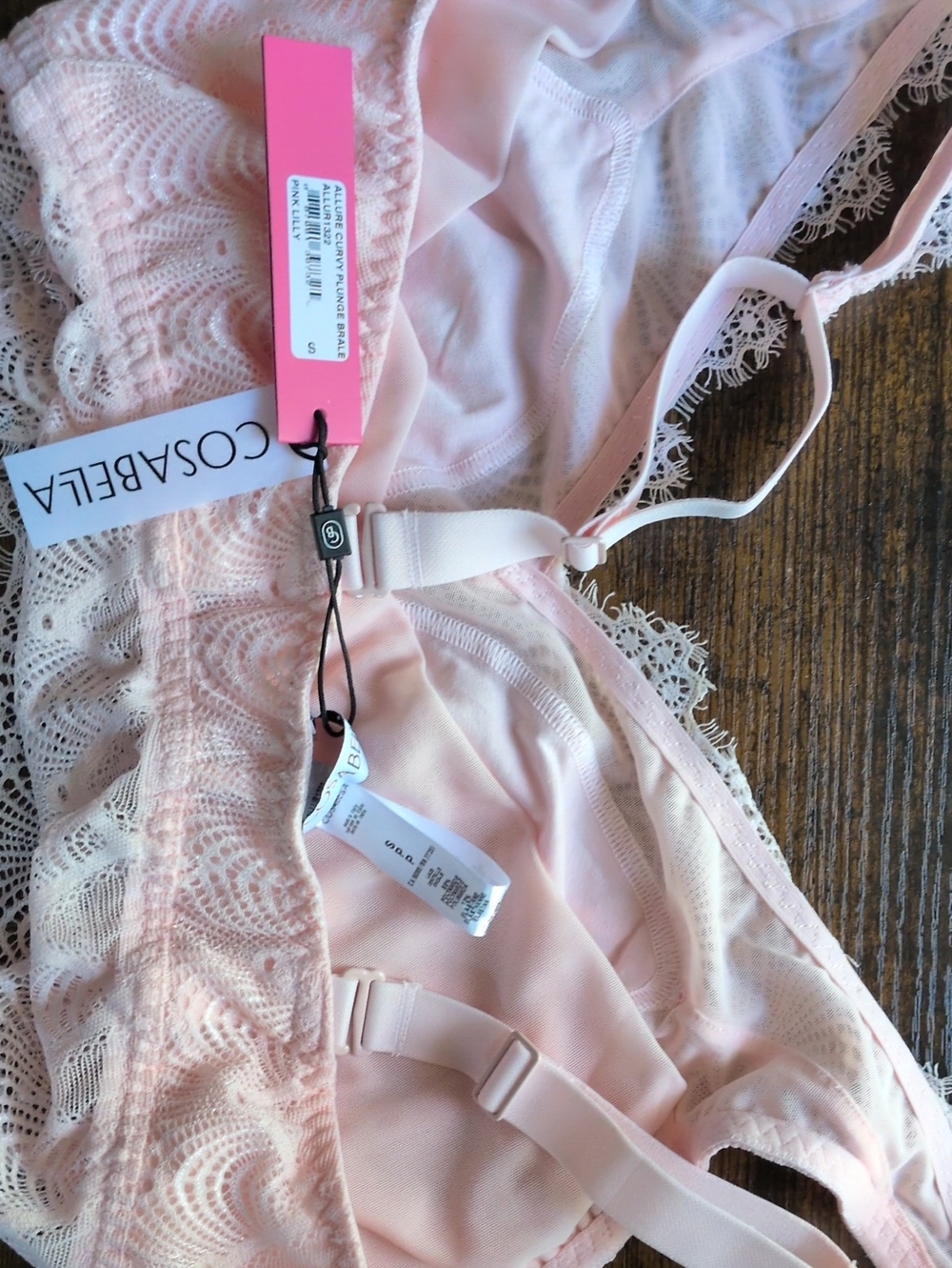 Cosabella Pale Pink Lace Bralette with Adjustable Straps.  Small